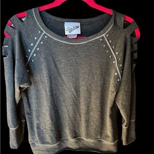 Random hearts grey slashed sleeve sweater
